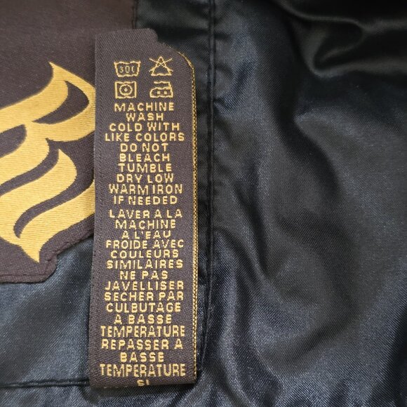 Vtg Rocawear Quilted Jacket Mens M Black Full Zip LS No Hood Pockets Logo Rapper - Picture 13 of 16